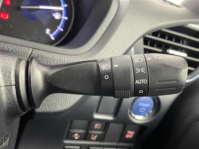 Toyota ESQUIRE 2020 8598135-9