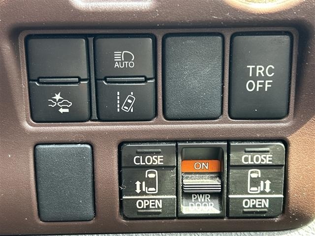 Toyota ESQUIRE 2017 8598163-18