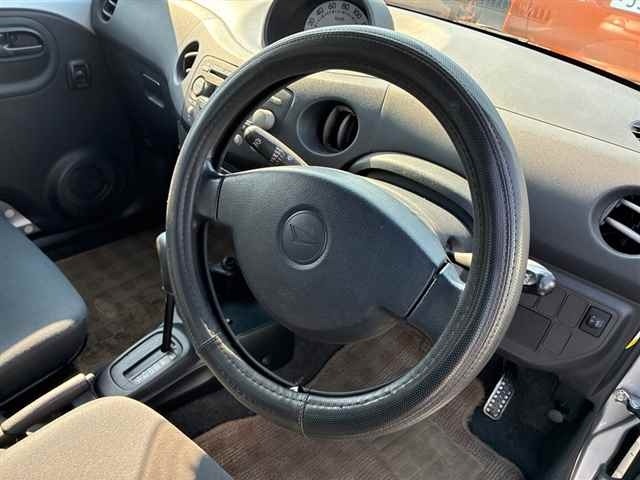 Daihatsu ESSE 2009 8609652-3