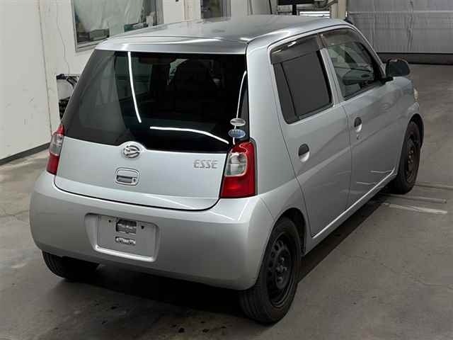 Daihatsu ESSE 2009 8609652-5