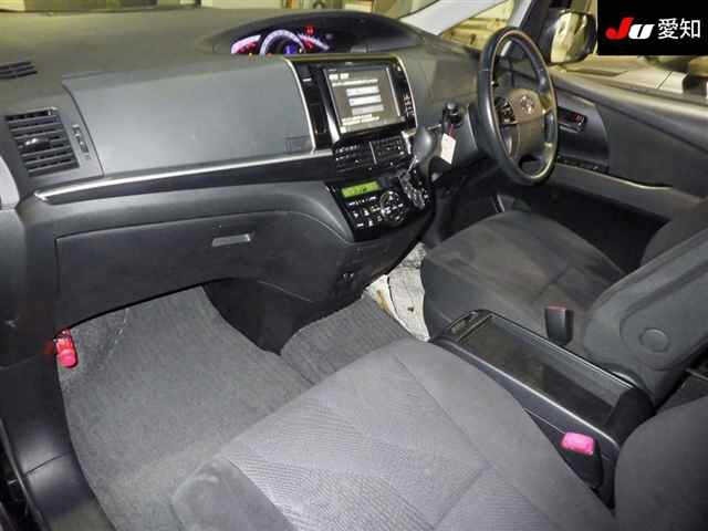 Toyota ESTIMA 2013 8598423-3