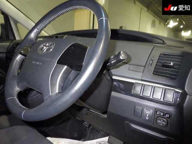 Toyota ESTIMA 2013 8598423-5