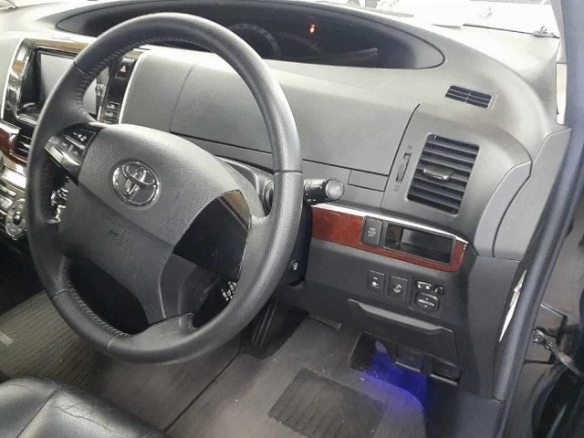 Toyota ESTIMA 2013 8598439-9