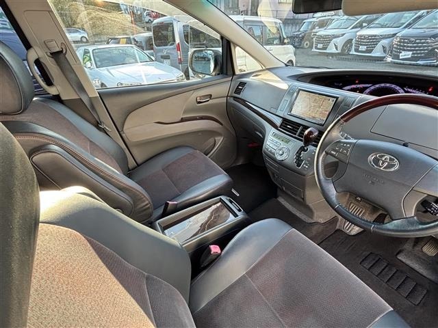 Toyota ESTIMA 2011 8598510-10