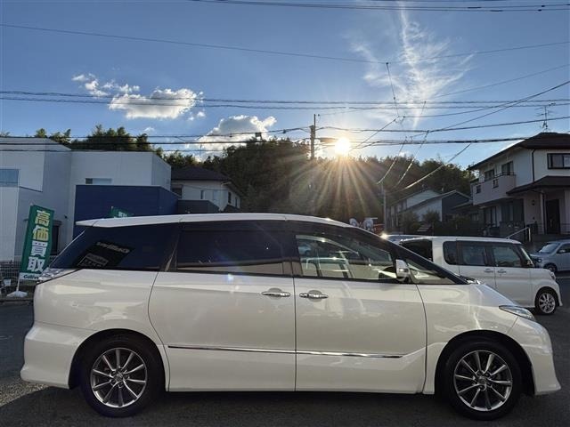 Toyota ESTIMA 2011 8598510-22