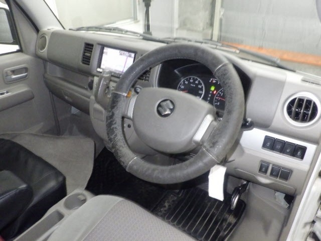 Suzuki EVERY WAGON 2013 8608734-3