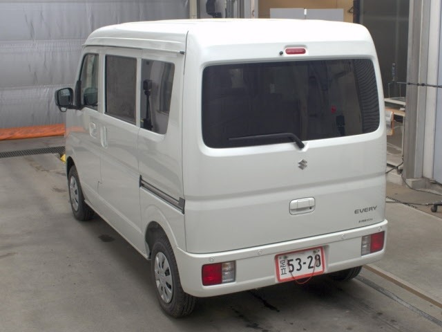 Suzuki EVERY 2026 8609978-1