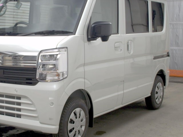 Suzuki EVERY 2026 8609978-4