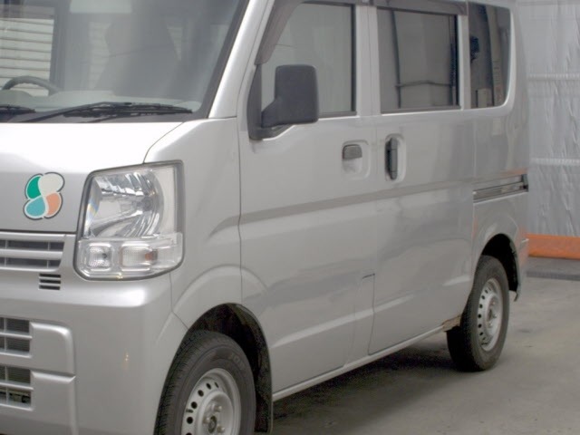 Suzuki EVERY 2018 8609982-4