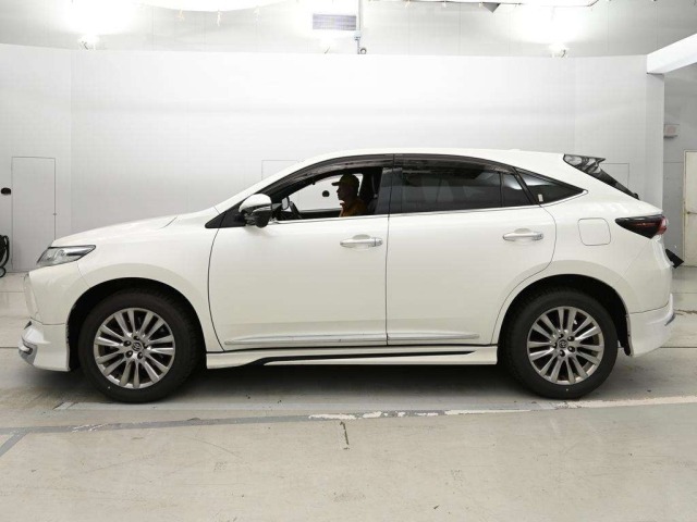 Toyota HARRIER 2019 8603169-4