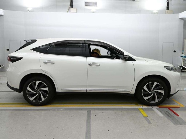 Toyota HARRIER 2018 8603183-3