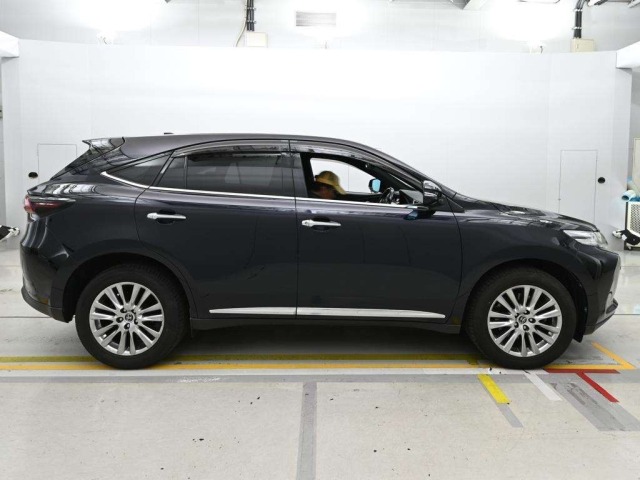 Toyota HARRIER 2018 8603186-3