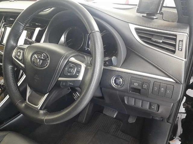 Toyota HARRIER 2018 8603197-9