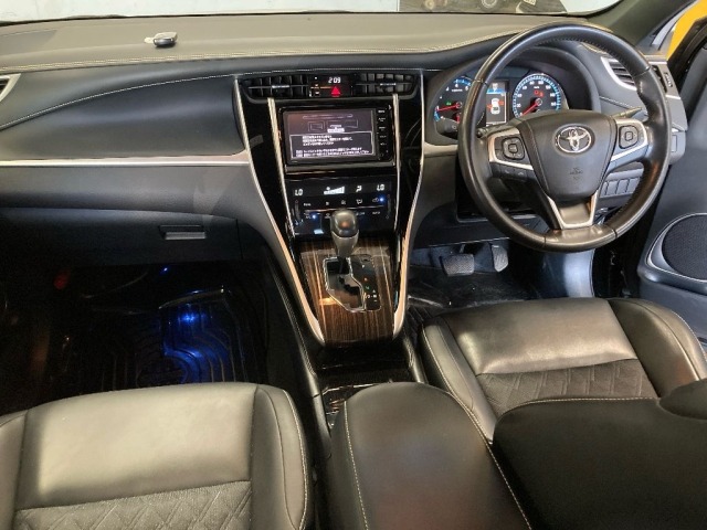 Toyota HARRIER 2015 8603207-3