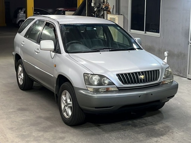 Toyota HARRIER 1999 8603225-4
