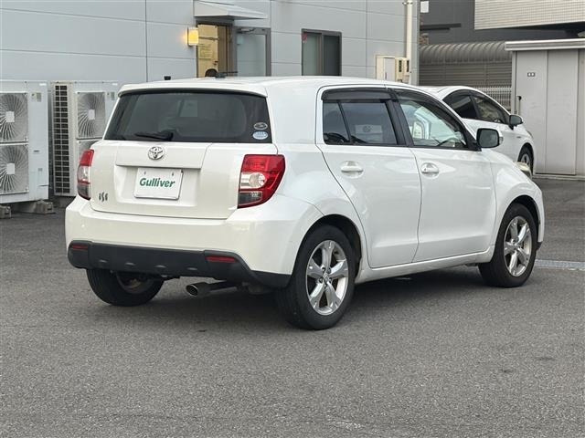 Toyota IST 2008 8605768-1