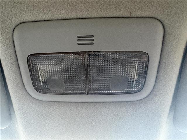 Toyota IST 2008 8605768-11