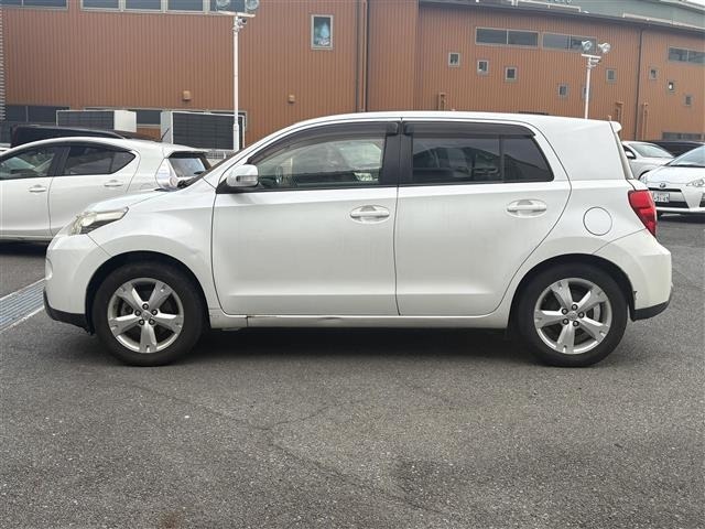 Toyota IST 2008 8605768-18
