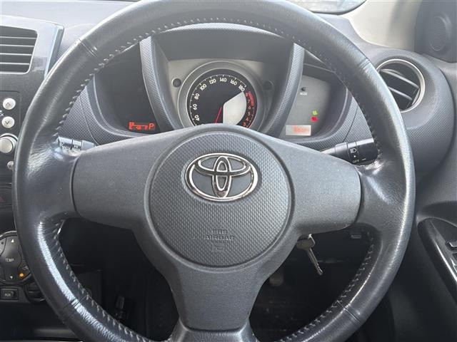 Toyota IST 2008 8605768-9