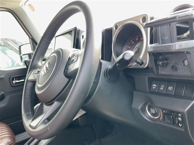 Suzuki JIMNY SIERRA 2020 8609684-7