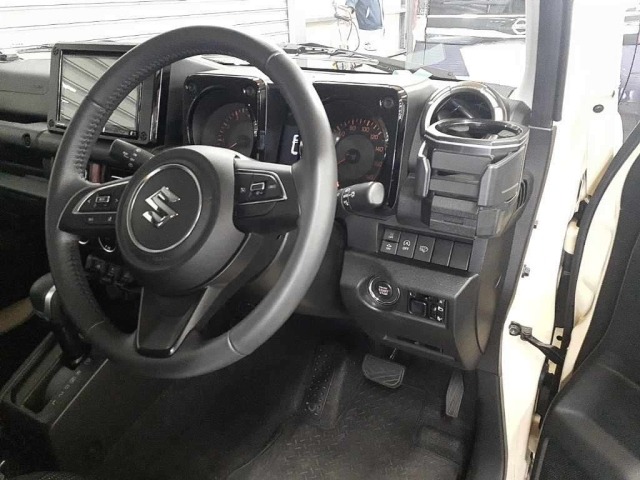 Suzuki JIMNY SIERRA 2022 8609707-9