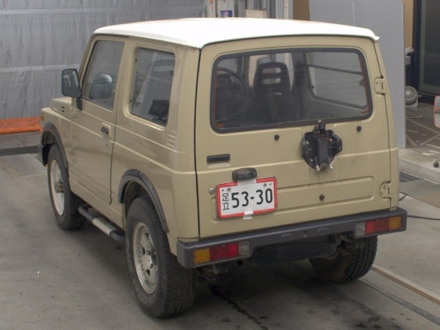 Suzuki JIMNY 1992 8608510-1