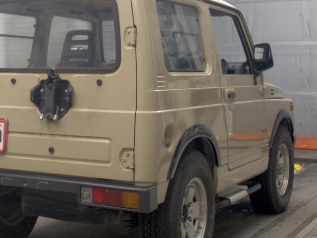 Suzuki JIMNY 1992 8608510-5