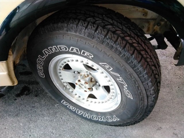 Suzuki JIMNY 1992 8608510-9