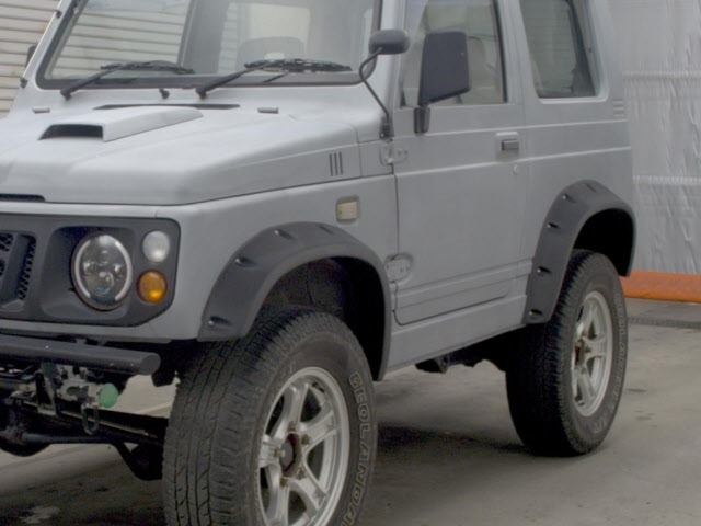 Suzuki JIMNY 1997 8608517-4