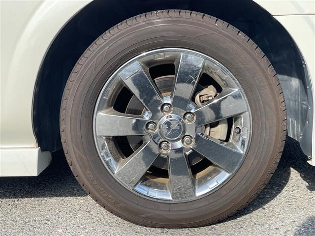 Nissan LAFESTA 2010 8606456-11