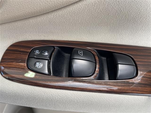 Suzuki LANDY 2014 8609763-12