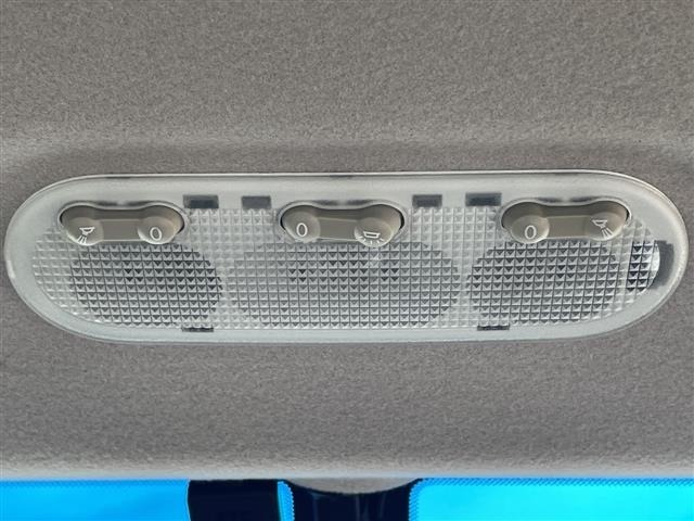 Suzuki LANDY 2014 8609763-22