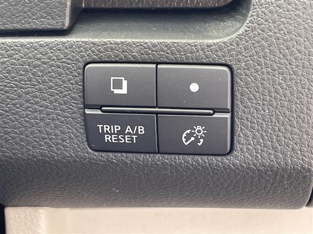 Suzuki LANDY 2014 8609763-9