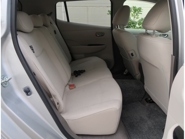 Nissan LEAF 2017 8607634-21