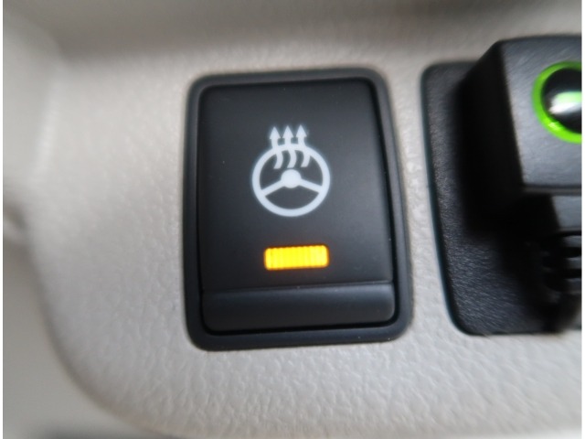 Nissan LEAF 2017 8607634-24