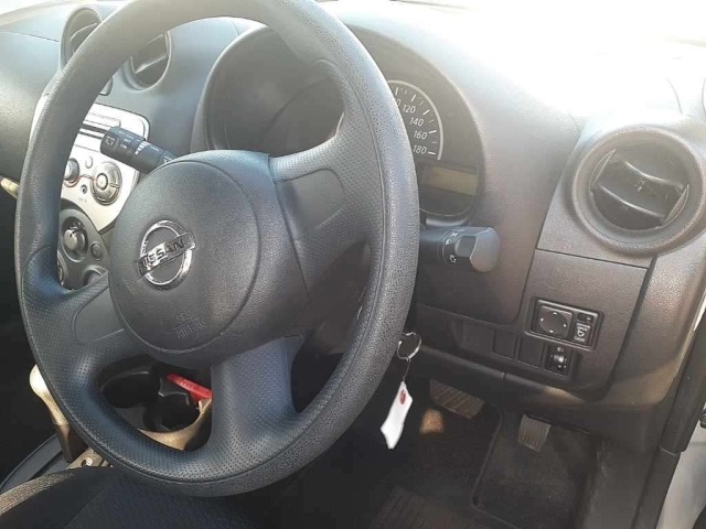 Nissan MARCH 2013 8600380-9