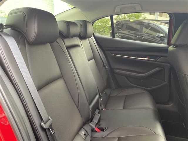 Mazda MAZDA3 2023 8598654-8
