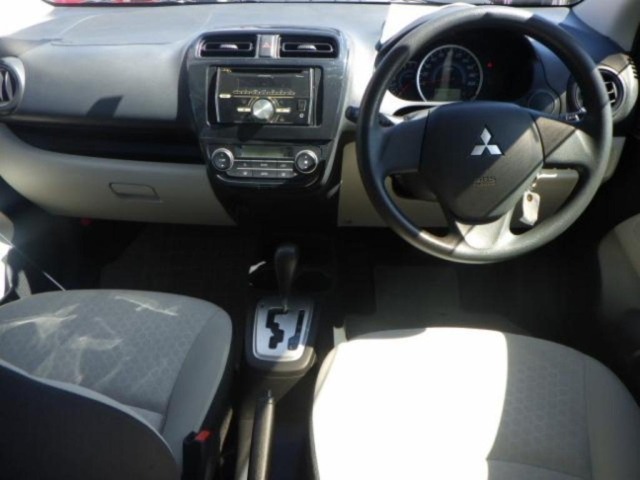 Mitsubishi MIRAGE 2013 8609752-3