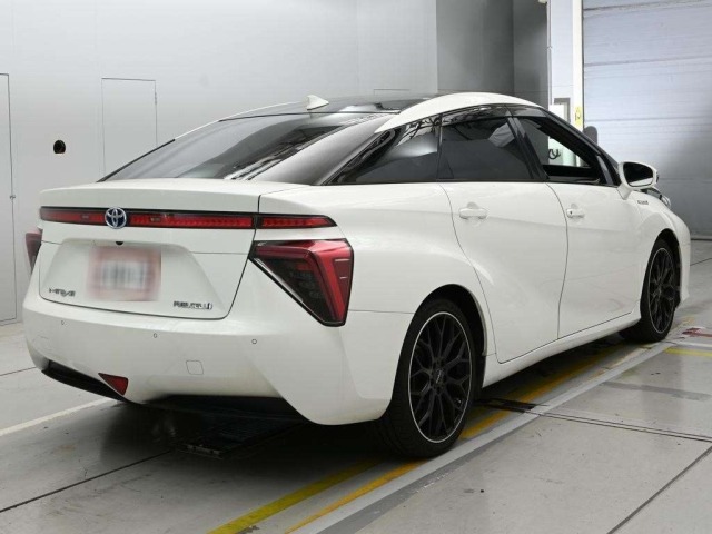 Toyota Mirai 2015 8607877-1