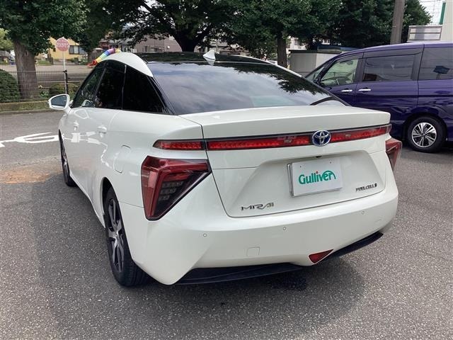 Toyota Mirai 2016 8607878-10
