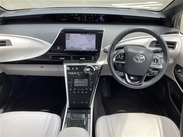 Toyota Mirai 2016 8607878-14