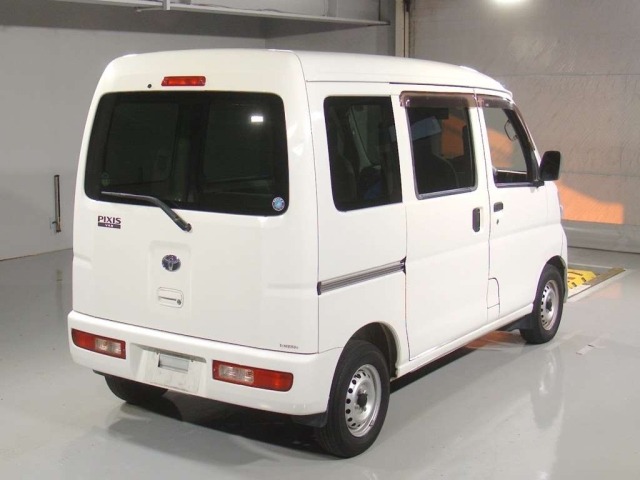 Toyota PIXIS VAN 2015 8599271-1