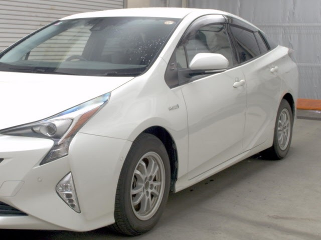 Toyota PRIUS 2016 8600193-4