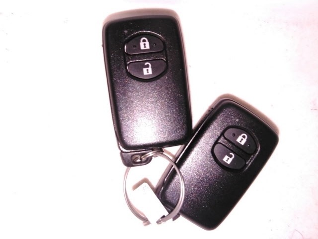 Toyota PRIUS 2014 8600199-10