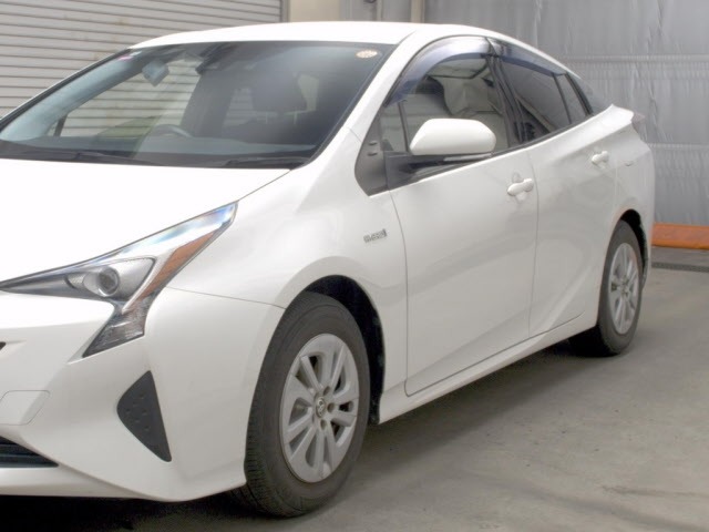 Toyota PRIUS 2018 8600200-4