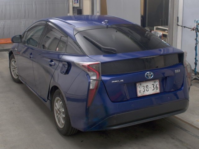 Toyota PRIUS 2016 8600204-1