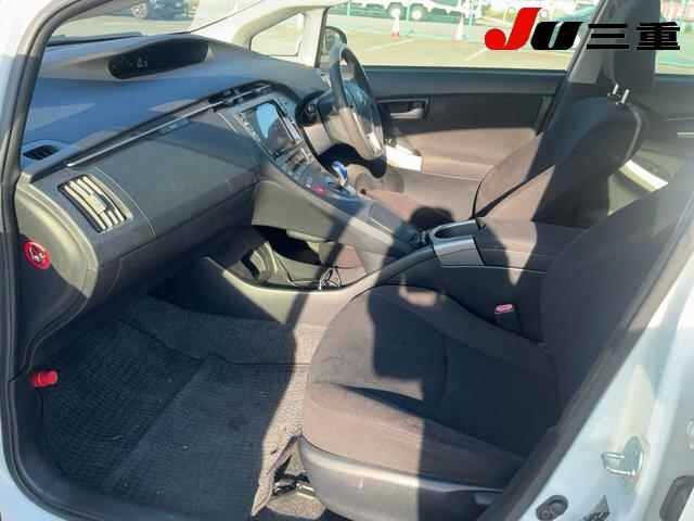 Toyota PRIUS 2014 8600239-3