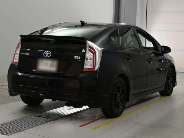 Toyota PRIUS 2013 8600252-1