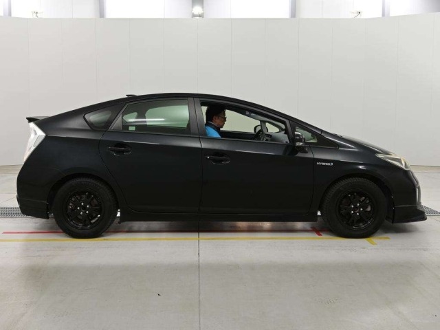 Toyota PRIUS 2013 8600252-3