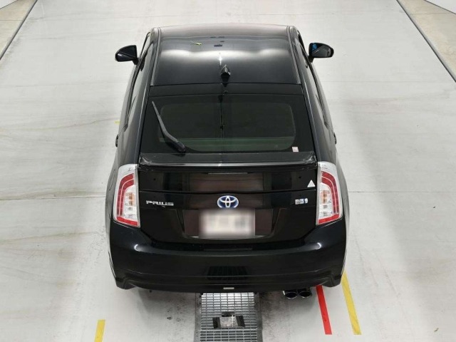 Toyota PRIUS 2013 8600252-8